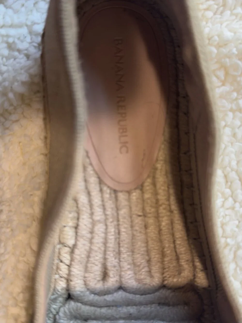 Banana Republic Beige Canvas Espadrille Slip On Flats Jute Trim Sz 8.5